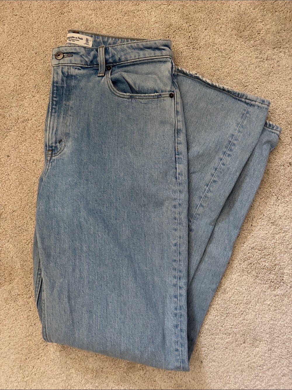 Abercrombie & Fitch 90s Relaxed Jean High Rise - XTRA LONG